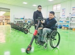 当场就赢得100多台订单