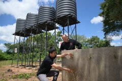 而深入大桥肌理探查