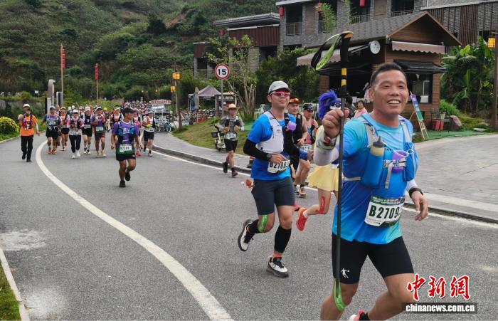 2025广东环云开山越野赛在信宜开跑：60公里与3