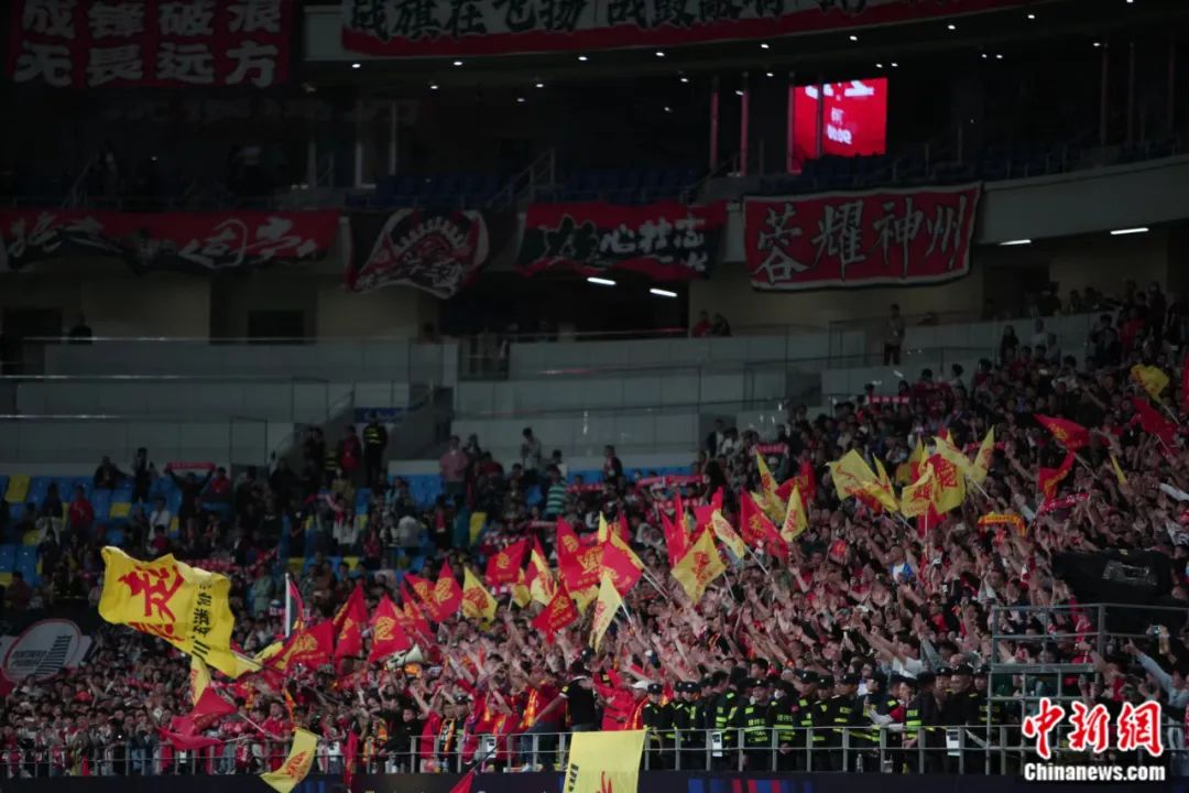 三十年职业化的里程碑：IMAX式升级解锁中国足球