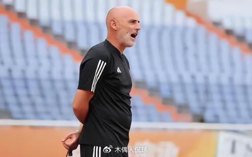 邵佳一“邵二期”国足名