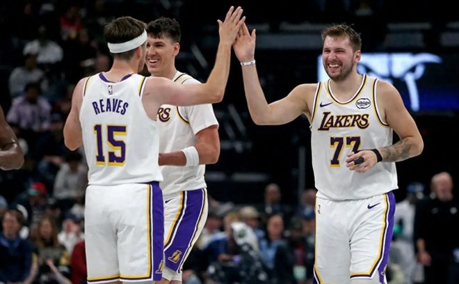 掘金加时险胜马刺 西部排名格局彻底改写