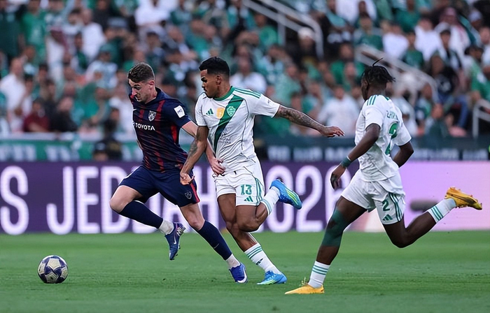 吉达国民绝地反击逆转柔佛新山晋级四强